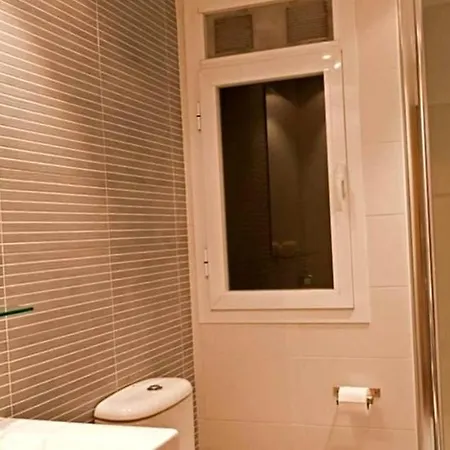Plano Espacoso E Confortavel Perto Do Mar Apartment Lisbon